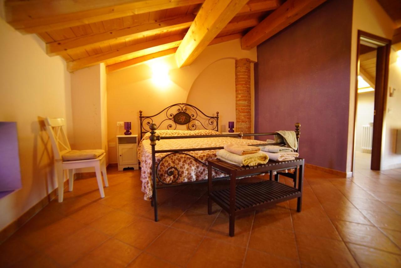Villa Agriturismo Il Sole Rivarolo del Re ed Uniti Exterior foto
