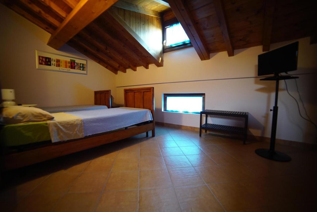 Villa Agriturismo Il Sole Rivarolo del Re ed Uniti Exterior foto