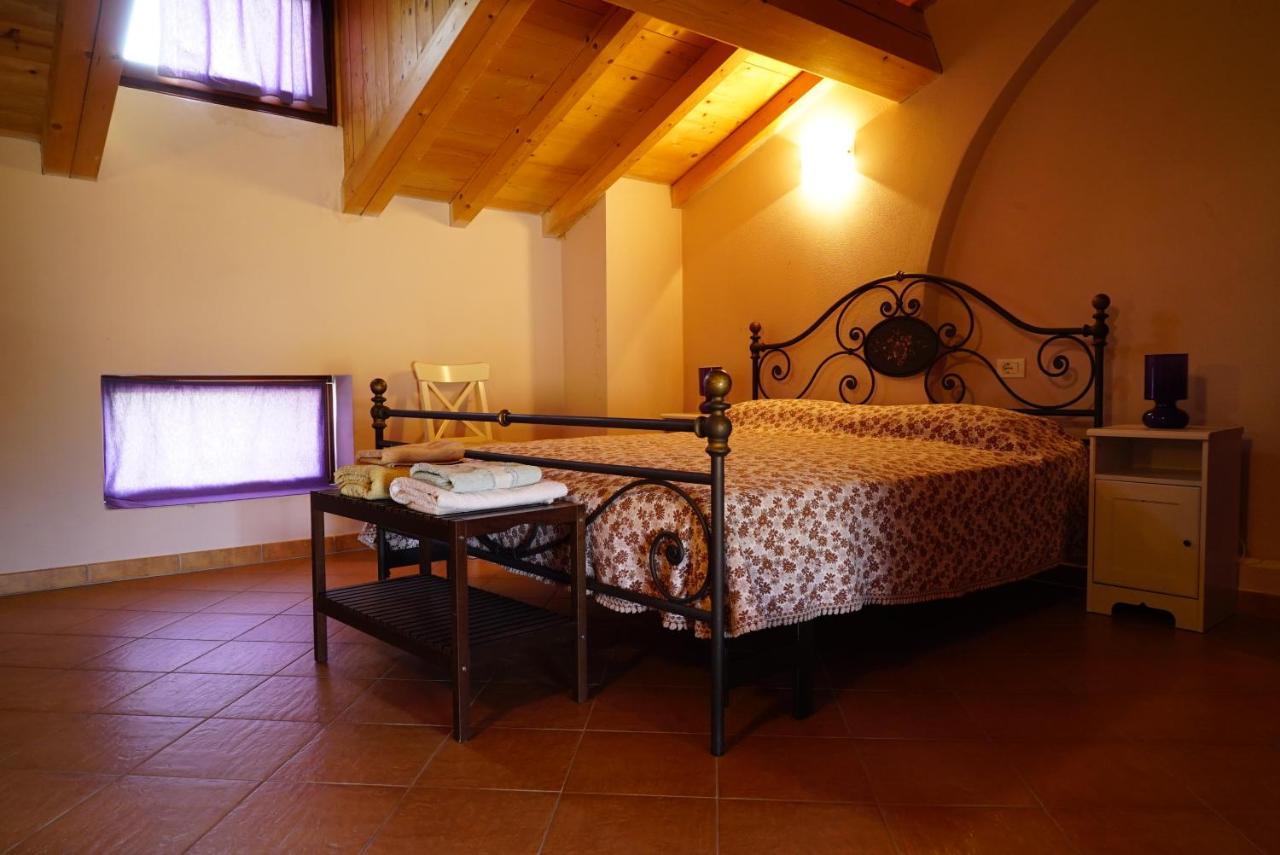 Villa Agriturismo Il Sole Rivarolo del Re ed Uniti Exterior foto