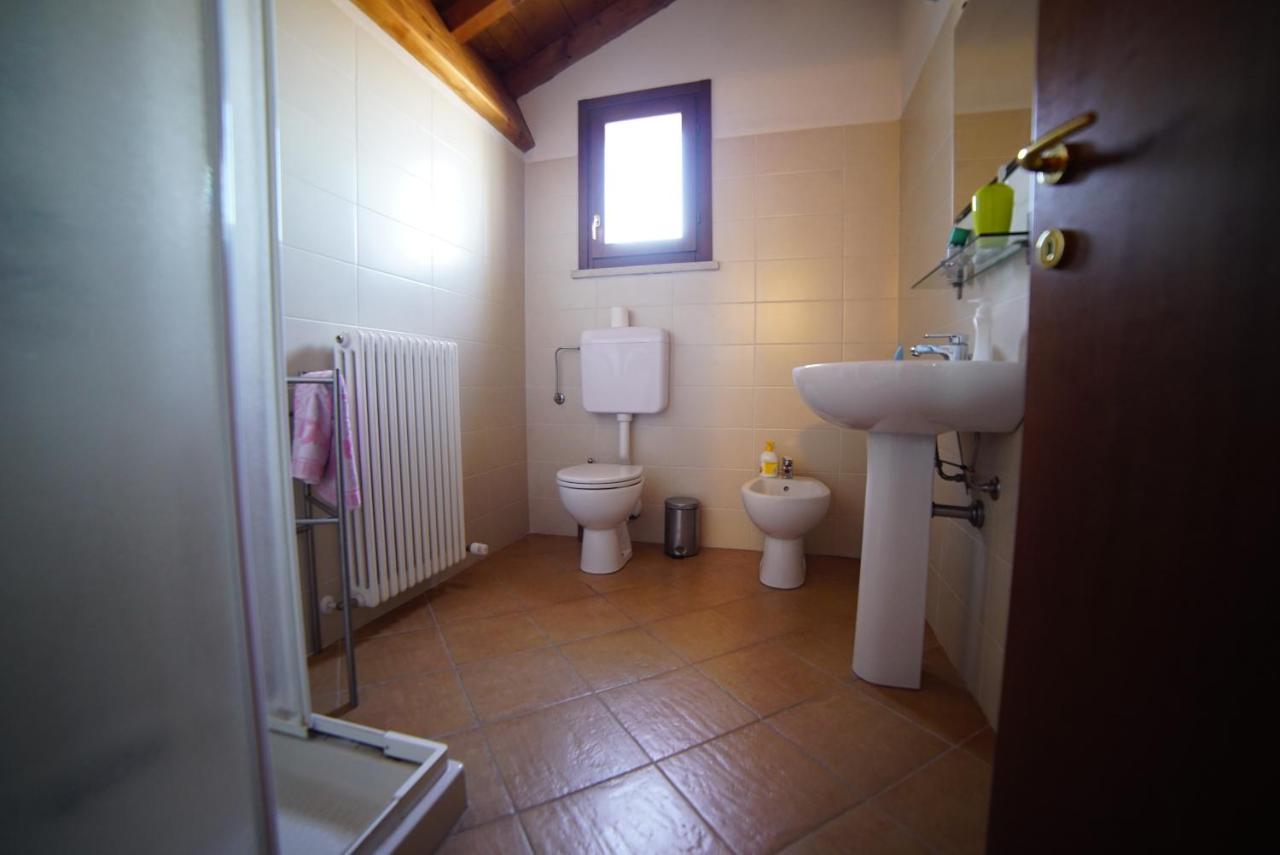 Villa Agriturismo Il Sole Rivarolo del Re ed Uniti Exterior foto