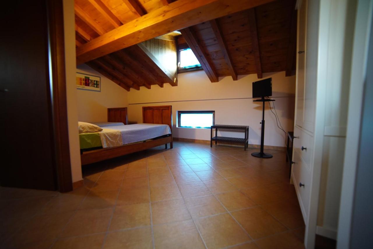 Villa Agriturismo Il Sole Rivarolo del Re ed Uniti Exterior foto